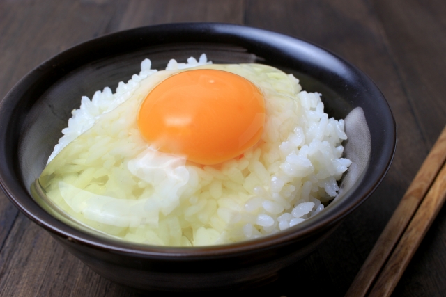 Raw Egg On Rice? The simplest Japanese food - YUNOMI