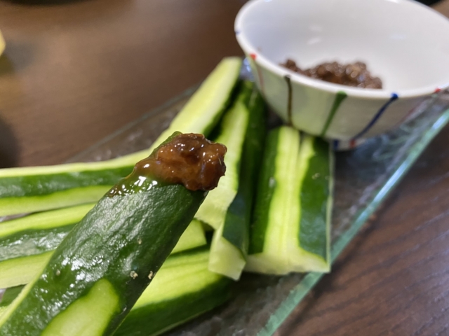 Fresh cucumber dipped in Japanese miso, a simple way to enjoy its savory and salty flavor.